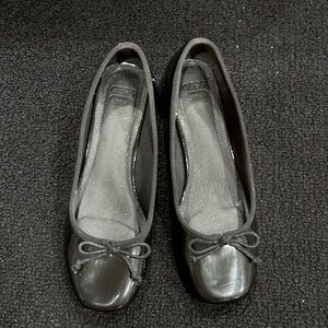 Black ballet block heel